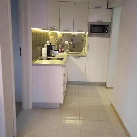 Гр.Балчик 9600 Ул. Гео Милев 12 Appartamento Balchik